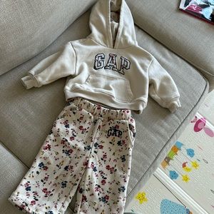 NWOT GAP kids sweatpants and hoodie